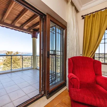 House With Sea And Mountain View In Apartment Yalikavak